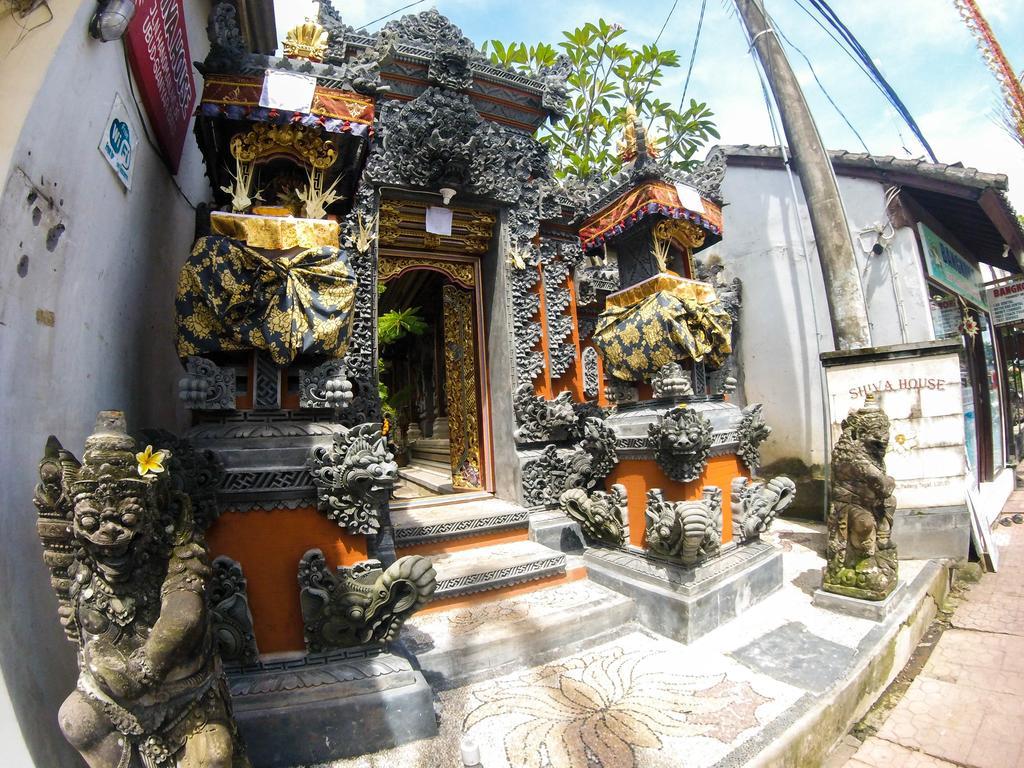Shiva House Hotel Ubud  Exterior photo