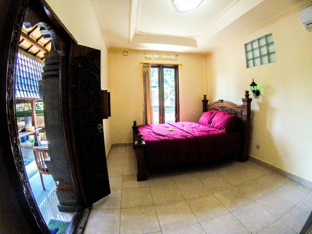 Shiva House Hotel Ubud  Exterior photo