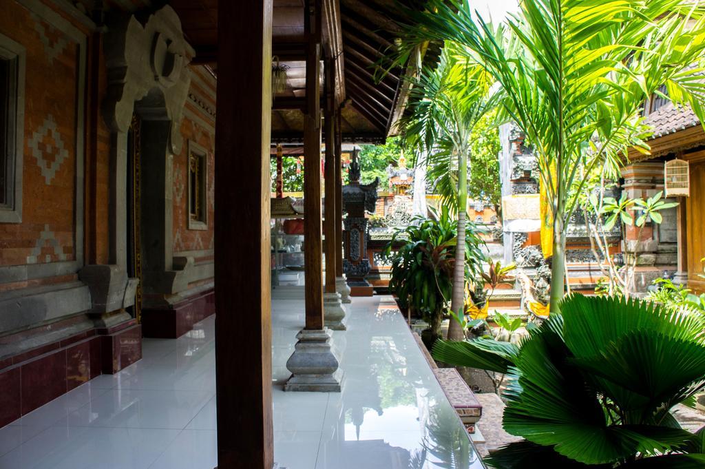 Shiva House Hotel Ubud  Exterior photo
